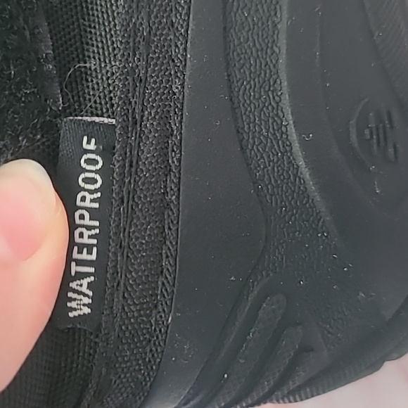 NWOT Kamik Wesley Black Snow Boots Toddler Sz 9 - Picture 3 of 9